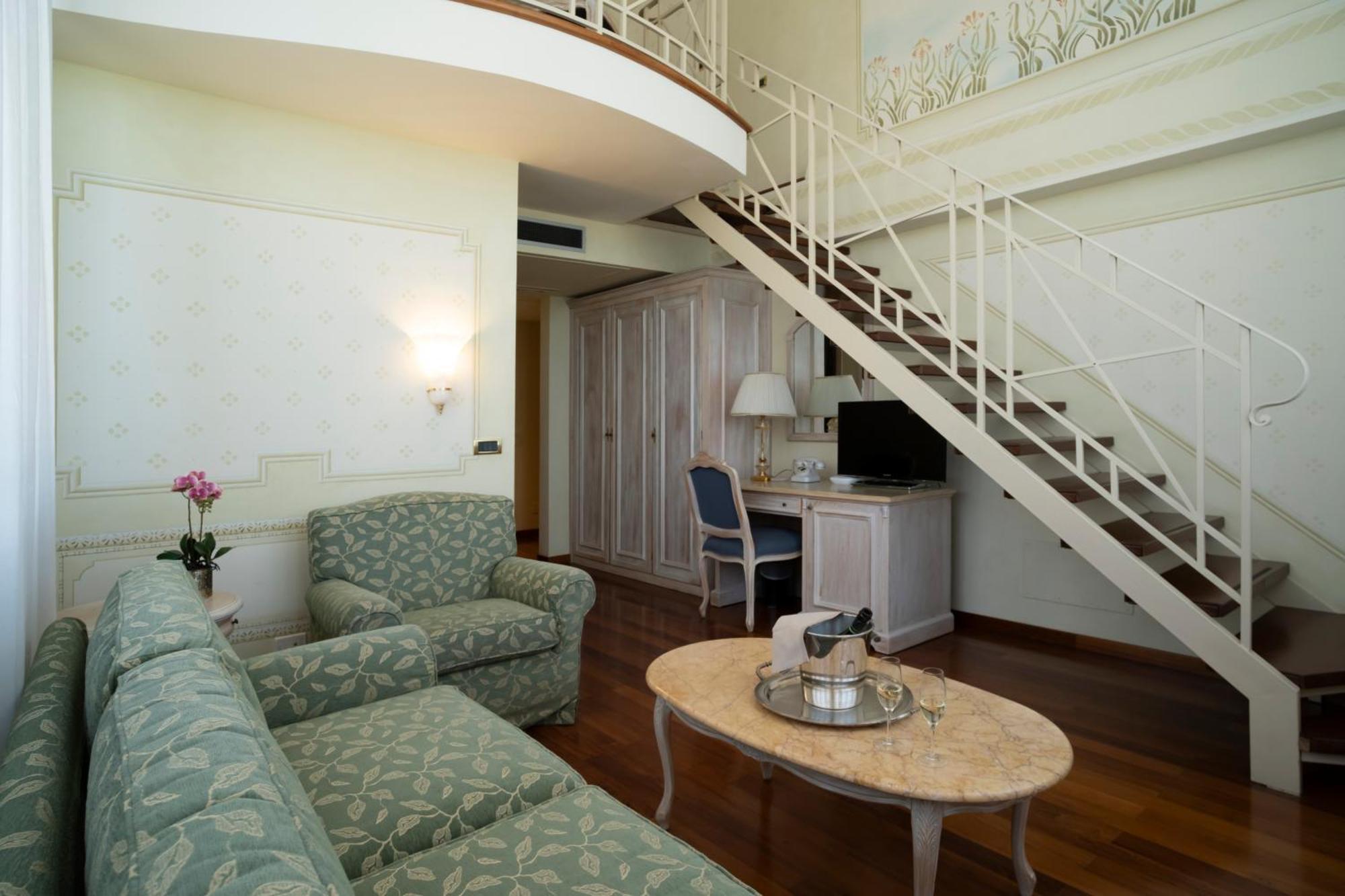 Suite Hotel Nettuno Sestri Levante Exterior photo